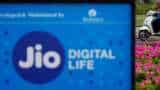 Cable Tv Operators reaches TRAI against Jio TV says suffering huge loss due to live streaming in ott