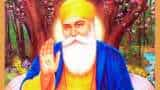 Guru Nanak Jayanti 2024 on kartik purnima know 4 lessons of guru nanak which show the mirror of truth to man