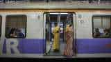 Mumbai Local hits Signal glitch near Mumbai Central Railway train services