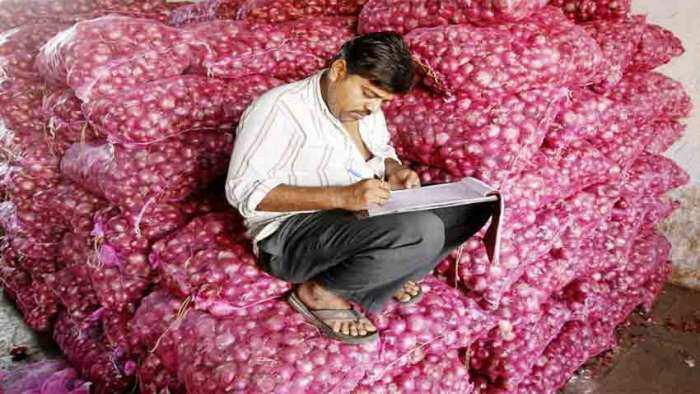 Onion price hike; ban on onion export by central government