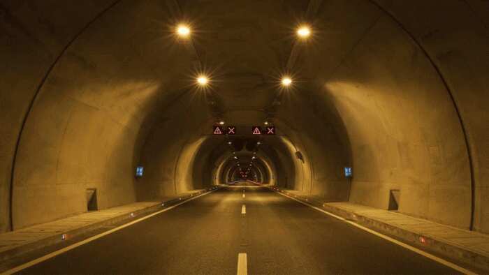 better connectivity to Kashmir! Banihal-Qazigund Tunnel likely to be operational soon Tunnel check cost and other specifications 