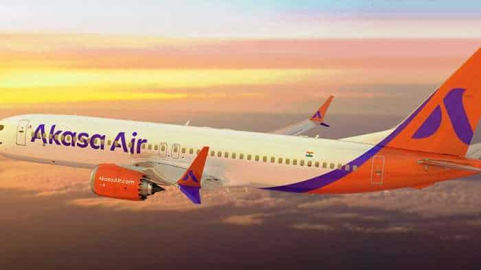 akasa airlines plane returns to mumbai after smell of burning in flight