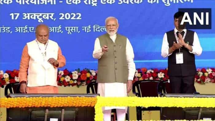 PM Modi launches one nation one fertilizer scheme farmers get many benefits