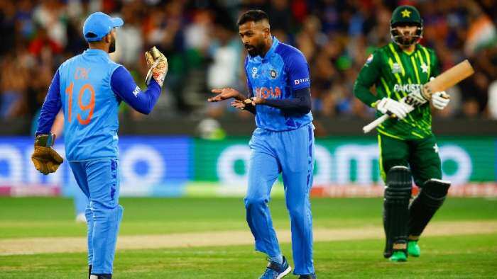 T20 World Cup India vs Pakistan ind vs pak team india needs 160 runs to win babar azam rohit sharma hardik pandya arshdeep singh shan masood