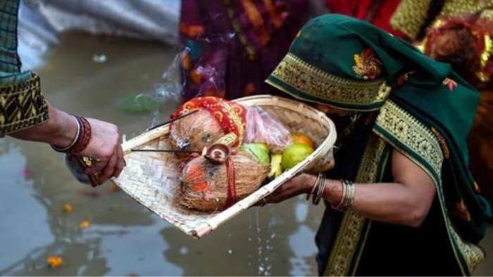 Chhath Puja 2022 know chhath puja date time schedule history significance rituals all details inside