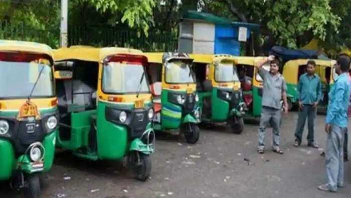 Delhi govt hikes minimum auto rickshaw fare by Rs 5 per km charge for AC and non AC taxis by Rs 4 and 3 rupees