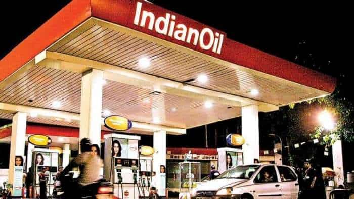 Indian Oil September quarter loss 272 crore back of selling petrol and diesel below cost