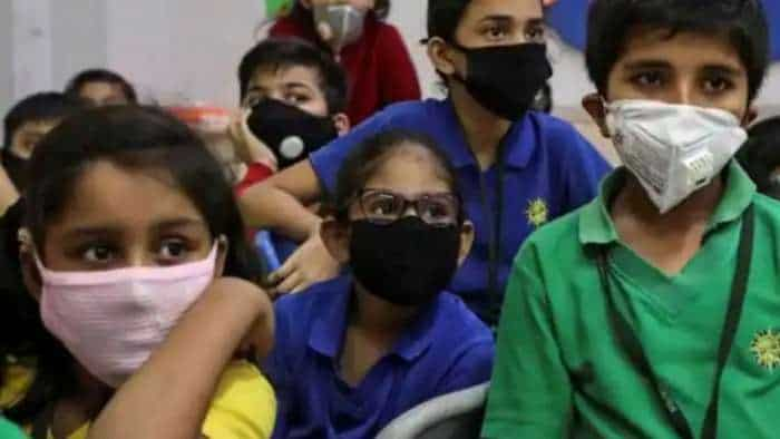 Noida schools shut delhi NCR air pollution delhi schools shut online classes to resume for class 1 to class 8 is school open in noida and greater noida