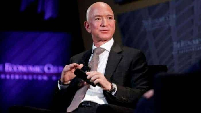 Economic Recession jeff bezos advises people to avoid expensive purchases amid concern of recession 