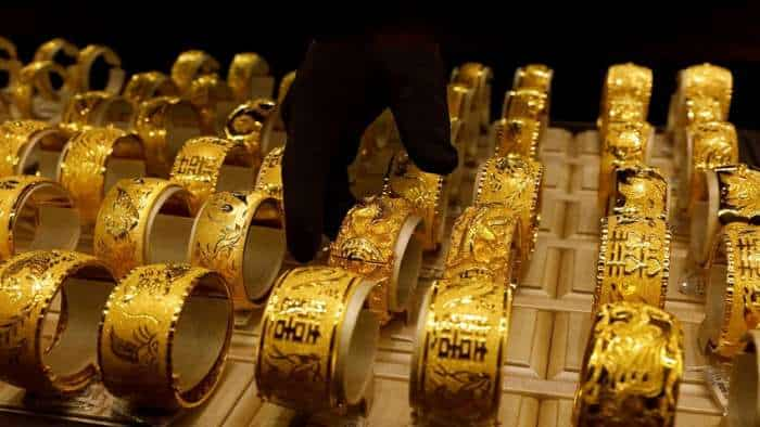 Gold Price Today gold price down rs 270 and silve slips by rs 705 in delhi check new rates