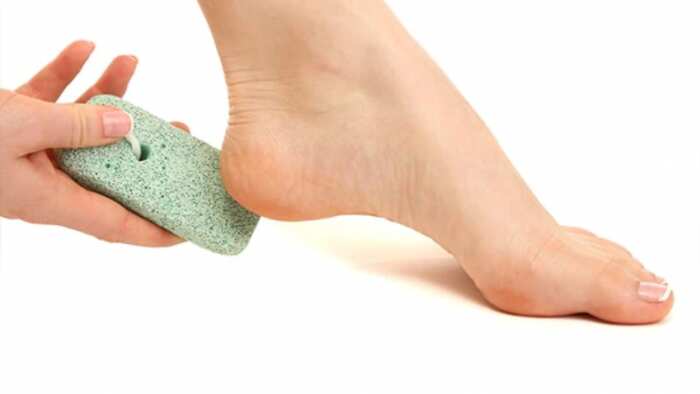 Tips and Tricks: know some home remedies for cracked heels in winters