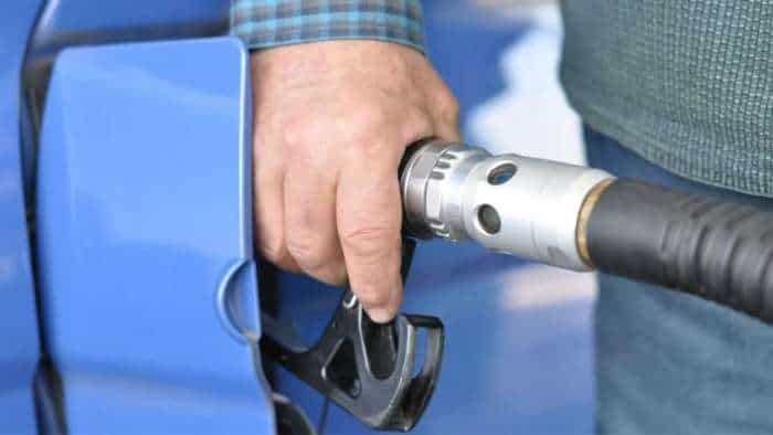 what is e fuels how to use in vehicles ethanol price benifits advantage disadvantage here check more details