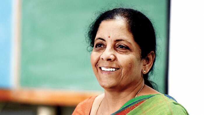 Delhi Aiims Finance minister sitharaman admitted in Aiims delhi Says source