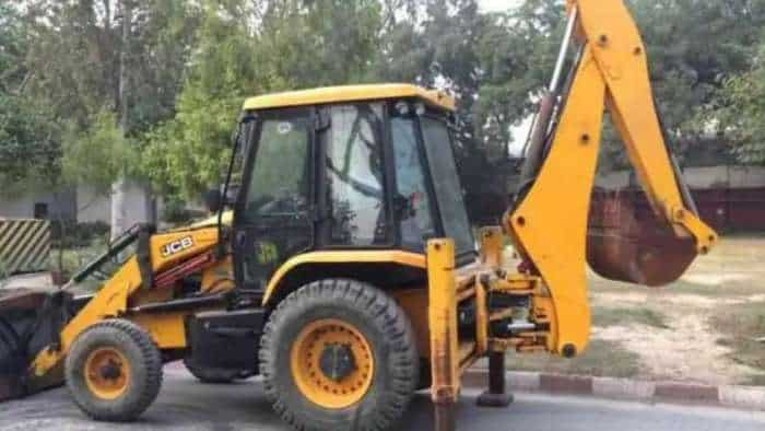 why JCB color is yellow here you know reason what is jcb jcb machine name