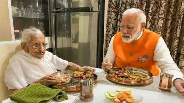 narendra modi mother hiraben modi passes away at the age of 100 in ahmedabad