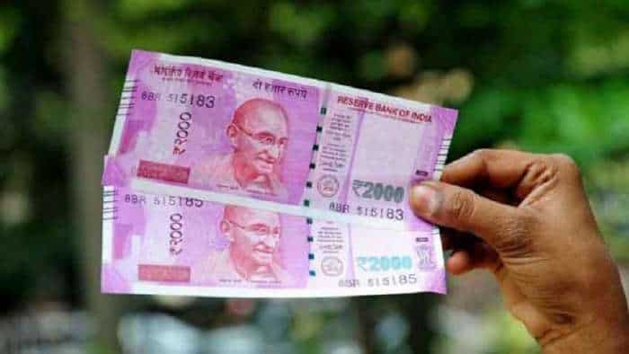 2000 Rupee Note Update: Number of Rs 2000 currency notes in circulation, almost 119 558 crore rupees value 2000 rupee note phased out in last 3 years RBI annual report