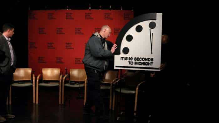 Doomsday clock moves 90 seconds to midnight amid Ukraine russia war what is doomsday clock and how does it work