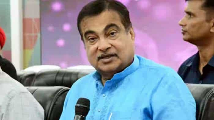 Vehicle scrappage policy 9 lakh govt vehicles and  buses older than 15 years to be scrapped from April 1 says Union Minister Nitin Gadkari