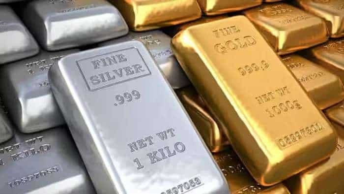 Gold Price Today gold rate down rs 105 to rs 56885 per 10 gm aaj ka gold rate