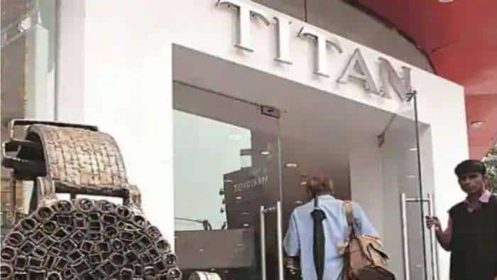 Titan Q3 Results rekha jhunjhunwala portfolio stocks profit down 10% in q3 here you check details