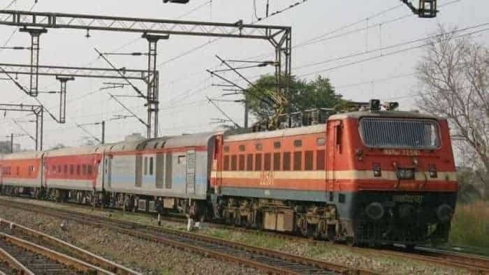 Indian Railways several trains between Gorakhpur Lucknow cancelled ahead of Holi know holi special trains latest update