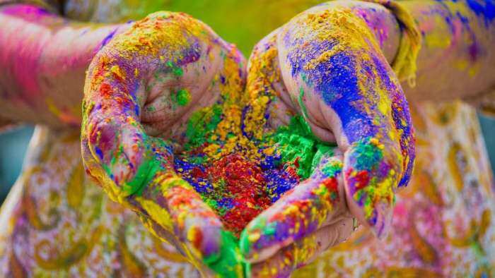 holi 2023 which color is lucky for you on this holi zodiac sign how to celebrate holi festival