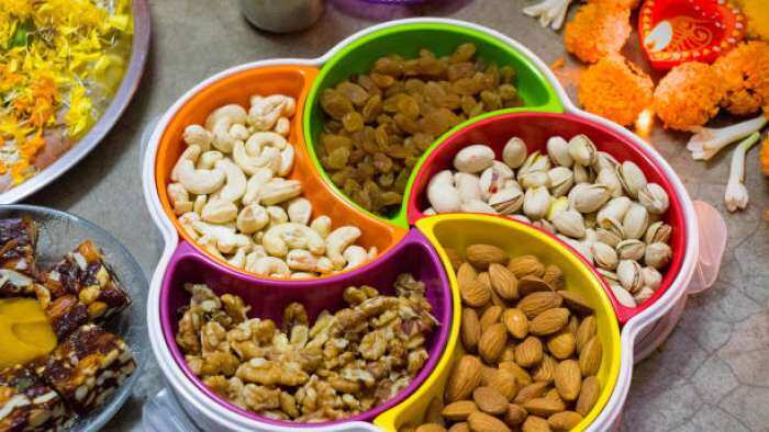 holi 2023 things to take care while buying dry fruits also know how to consume and identify good quality dry fruits and everything