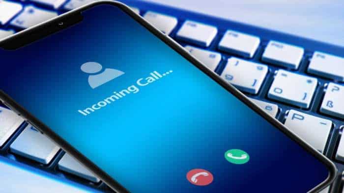 TRAI in tslk with telecom service provides to develop Calling Name Presentation for caller like truecaller know details 