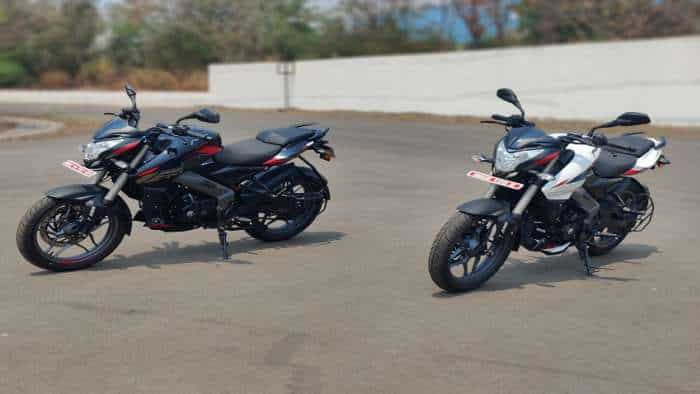 bajaj pulsar ns160 and ns200 in indian market starting range from 1.35 lac rs details inside