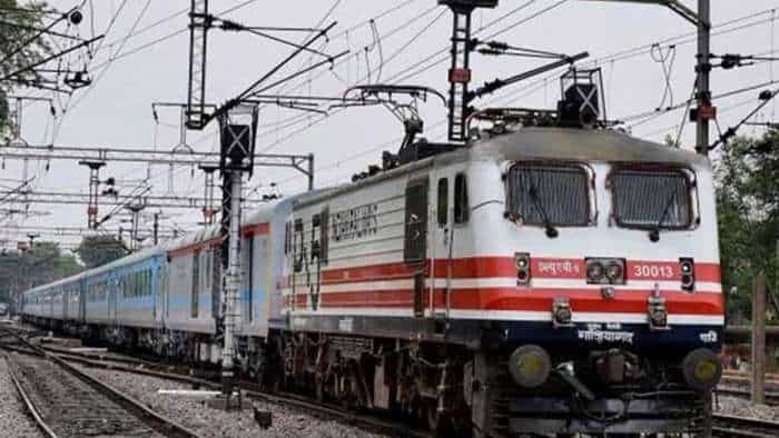 Western Railway announces temporary stoppage of trains in various station due to chaitra navratri mela 2023