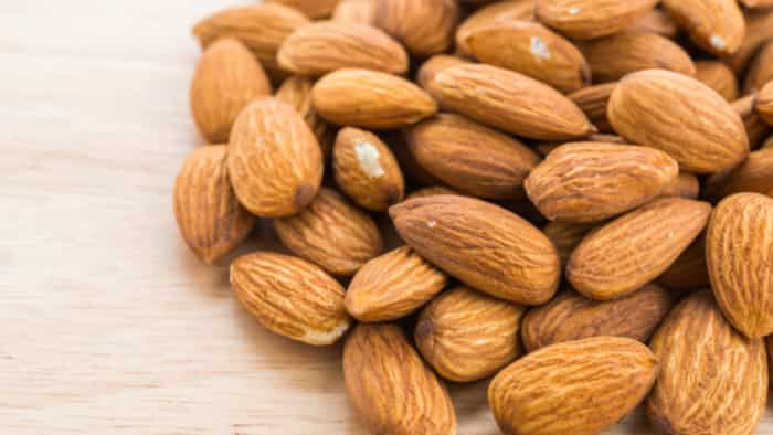 Diabetes can be beaten by eating almonds Revealed in the study done in India