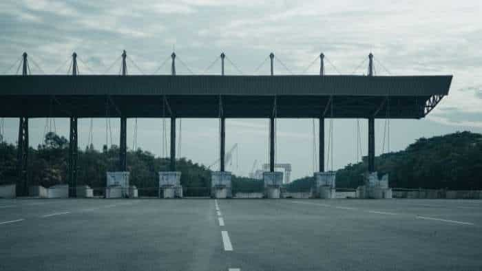 big news Government to introduce GPS-based toll system in six months to replace toll plazas