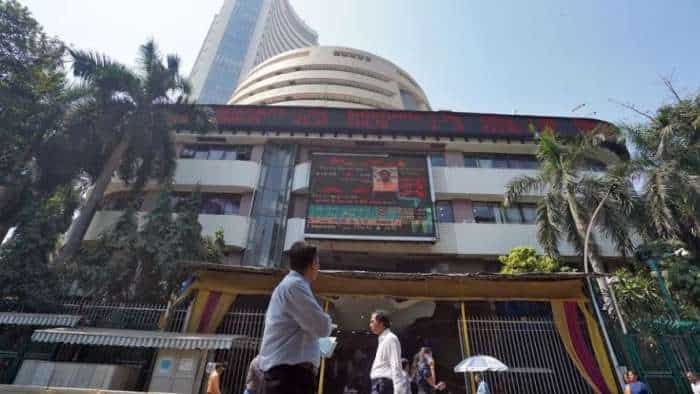 Sensex lost 462 points Infosys biggest looser this week followed by TCS and SBI