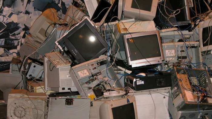 E-Waste Generating electronic waste will be expensive, new rule comes into force from today may be jailed with fine