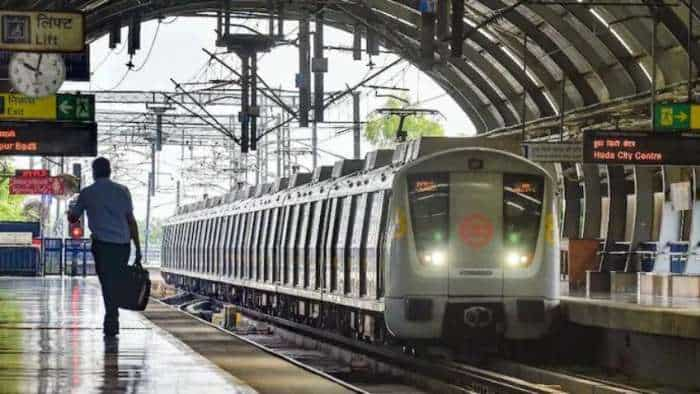 IPL 2023 delhi metro extended last train time on ipl match days in arun jaitley stadium see full schedule train timing of delhi metro