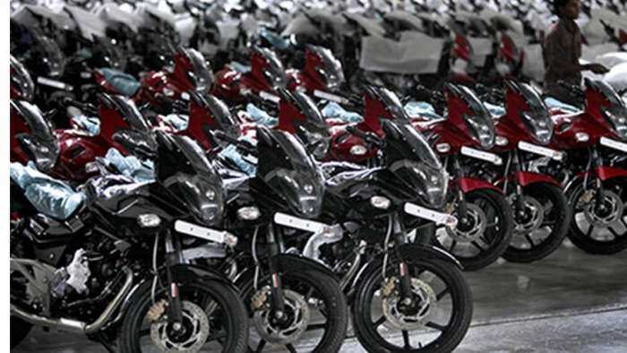 Bajaj Auto March sales fall 2 pc to 291567 units from last one month here you know full details 