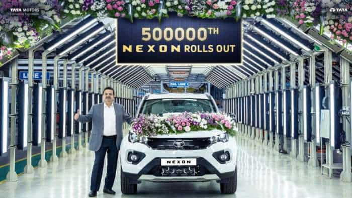 tata nexon production touch 500000 here you know key features and specifications of this suv