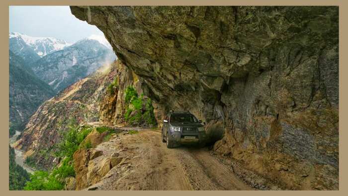 most dangerous road in india killar to kishtwar narrow and windy road 121 KM stretch interesting facts