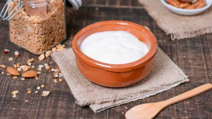 Do not eat curd with these five things according to ayurveda health tips know side effects