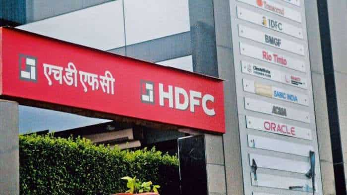 HDFC Q4 Results net profit rose by 20 percent to 4425 crores announce 2200 percent dividend know details