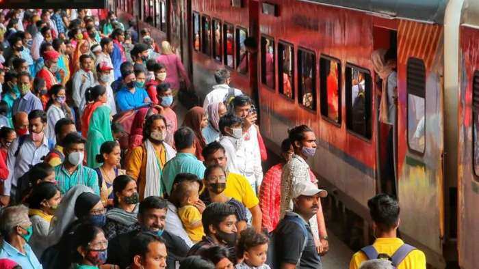 Karnataka Elections 2023 South Western Railway announces Three pair of special trains for voting day