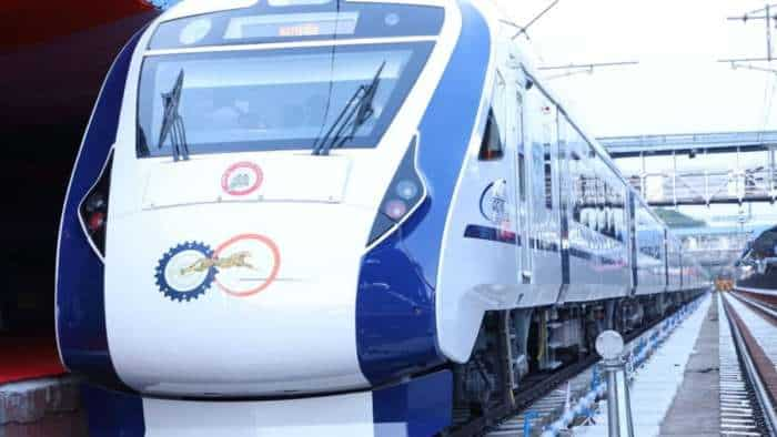 Puri Howrah Vande Bharat Express Train odisha first vande bharat pm narendra modi flagged off on 18 may see schedule time table full details