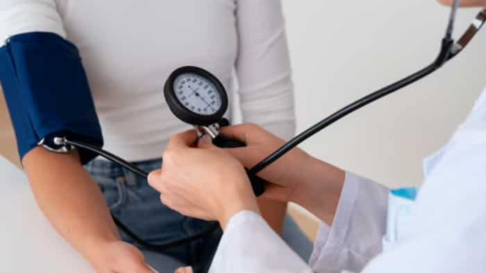 World Hypertension Day 2023 How to choose an insurance plan for patients suffering from hypertension know here 