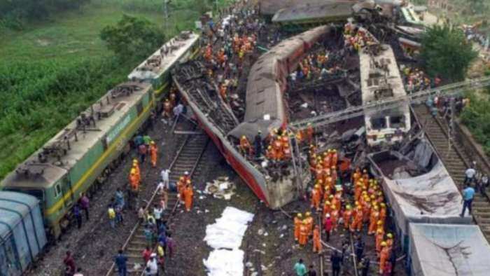 Odisha Train Accident additional special train service free bus flight service for odisha balasore train accident