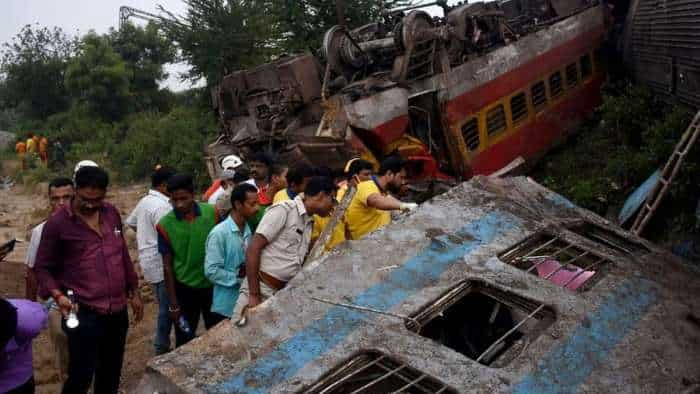 Odisha Balasore Train Accident Railway Board Member Remembers about chilling conversation with TTE and Loco Driver 