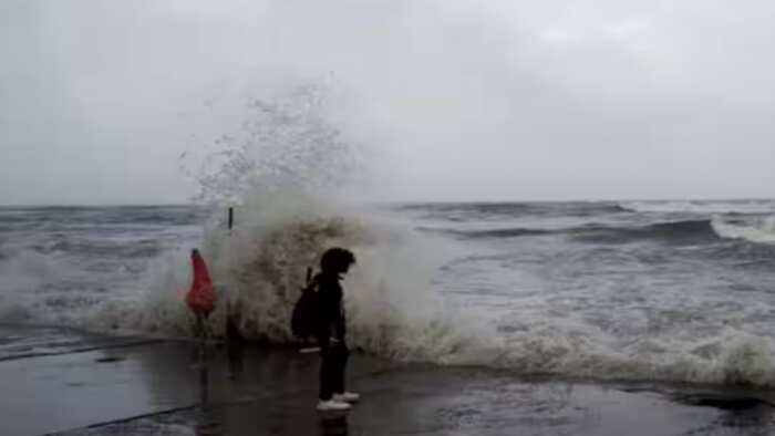 Biporjoy Cyclone will hit the coastal area of Gujarat today Delhi Headquarters of Meteorological Department became War Room latest updates