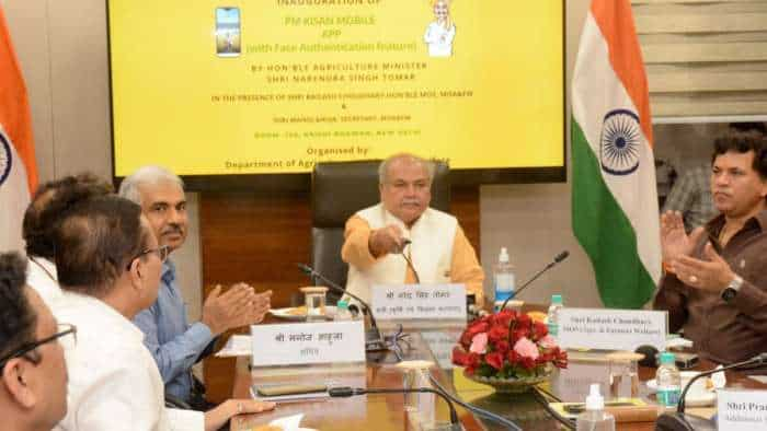 PM Kisan Mobile App Narendra Singh Tomar launches PM Kisan Mobile App with Face Authentication Feature pm kisan Samman Nidhi installments