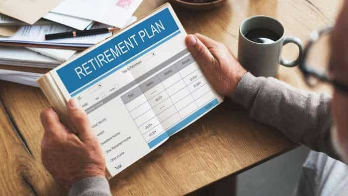 how to do retirement planning, get rs. 5 crore on retirement by saving only rs. 442 per day