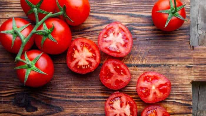 Tamil Nadu govt launches tomato sales thru fair price shops to offset prices