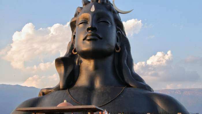 10 famous shiva temples in india check here list Somnath Mallikarjuna Swamy Mahakaleshwar kashi vishwanath